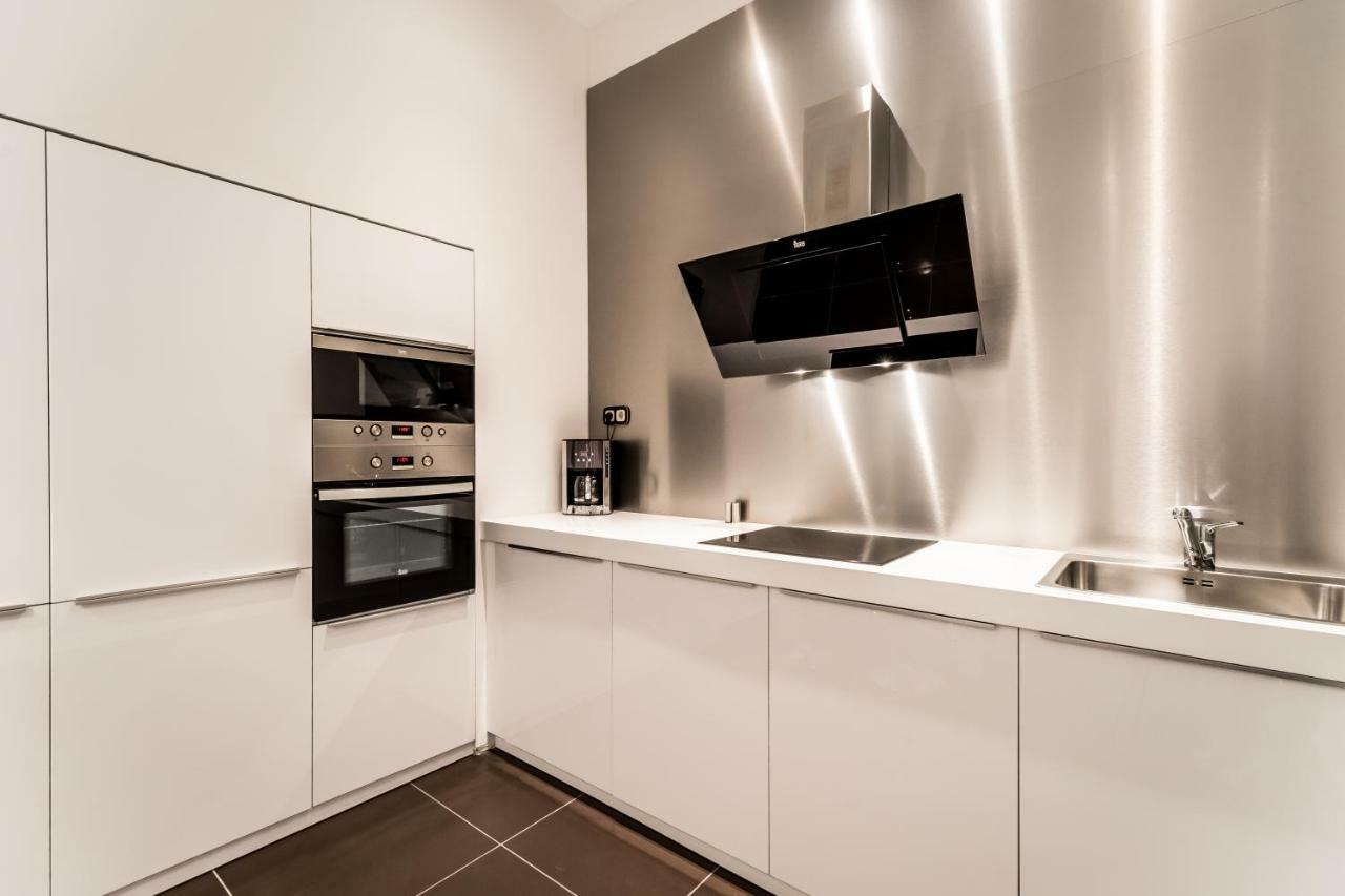 בודפשט Bpr Luxe De Noir Et Blanc Apartment מראה חיצוני תמונה